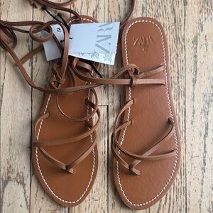 NWT Zara brown leather gladiator flat strappy sandals Size 41